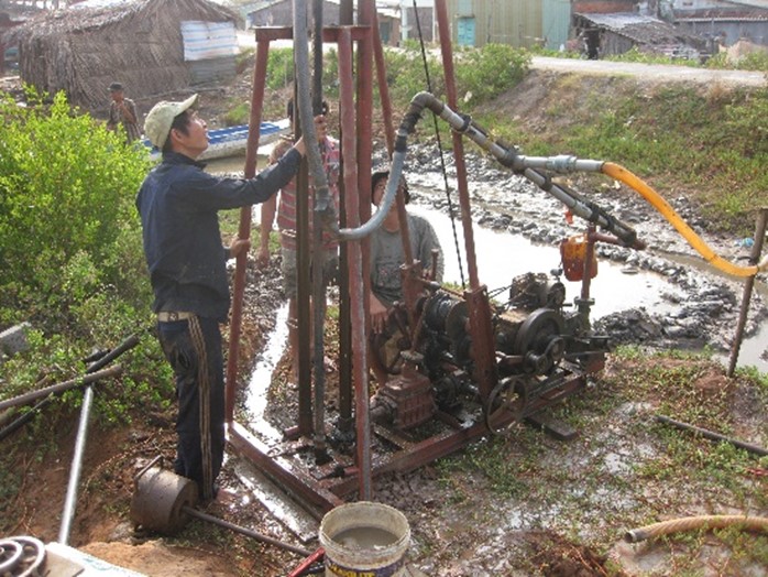 Khoan khảo sát địa chất công trình